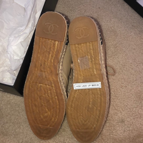 Chanel espadrilles lace up - Picture 4 of 8